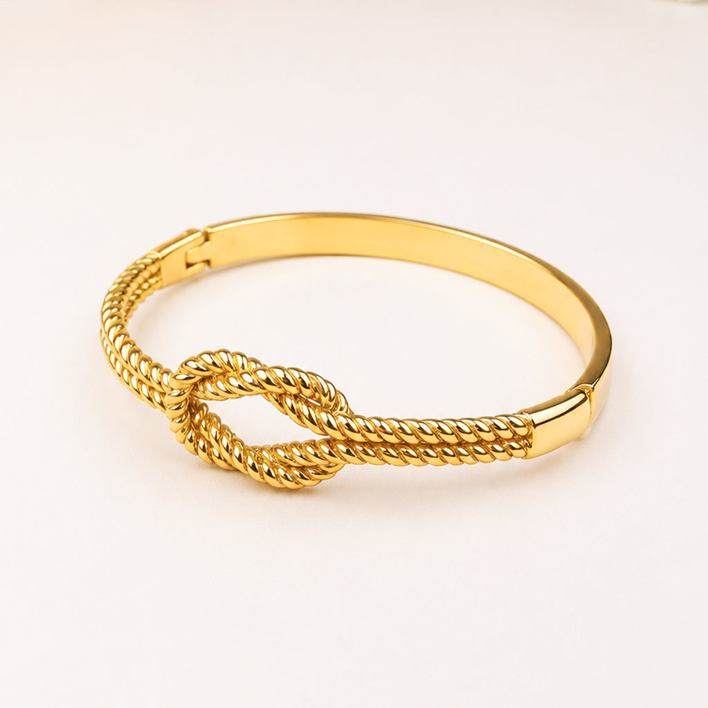 Luxe Chain Knot Bracelet