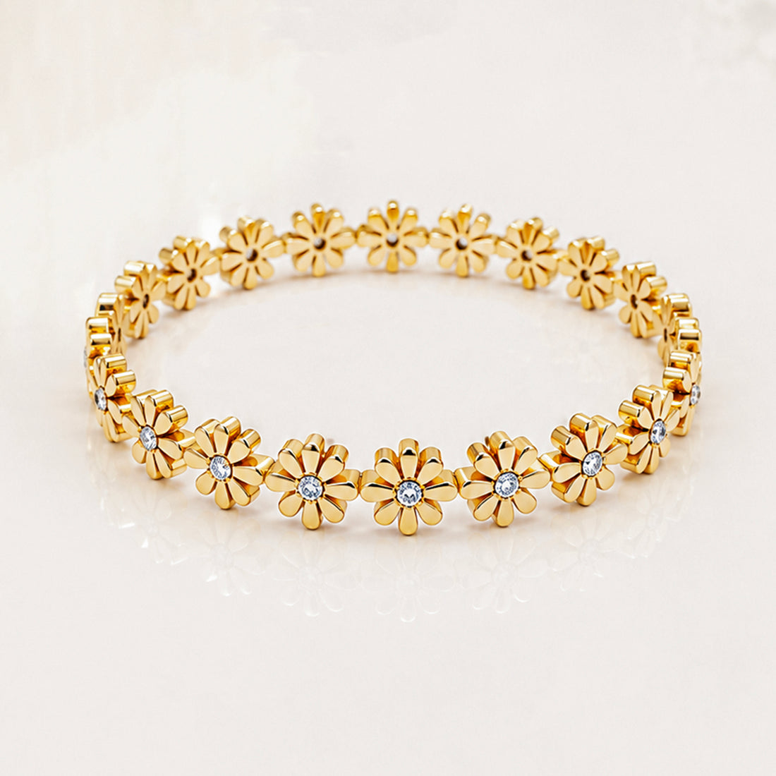 Daisy Bloom Crystal Bracelet