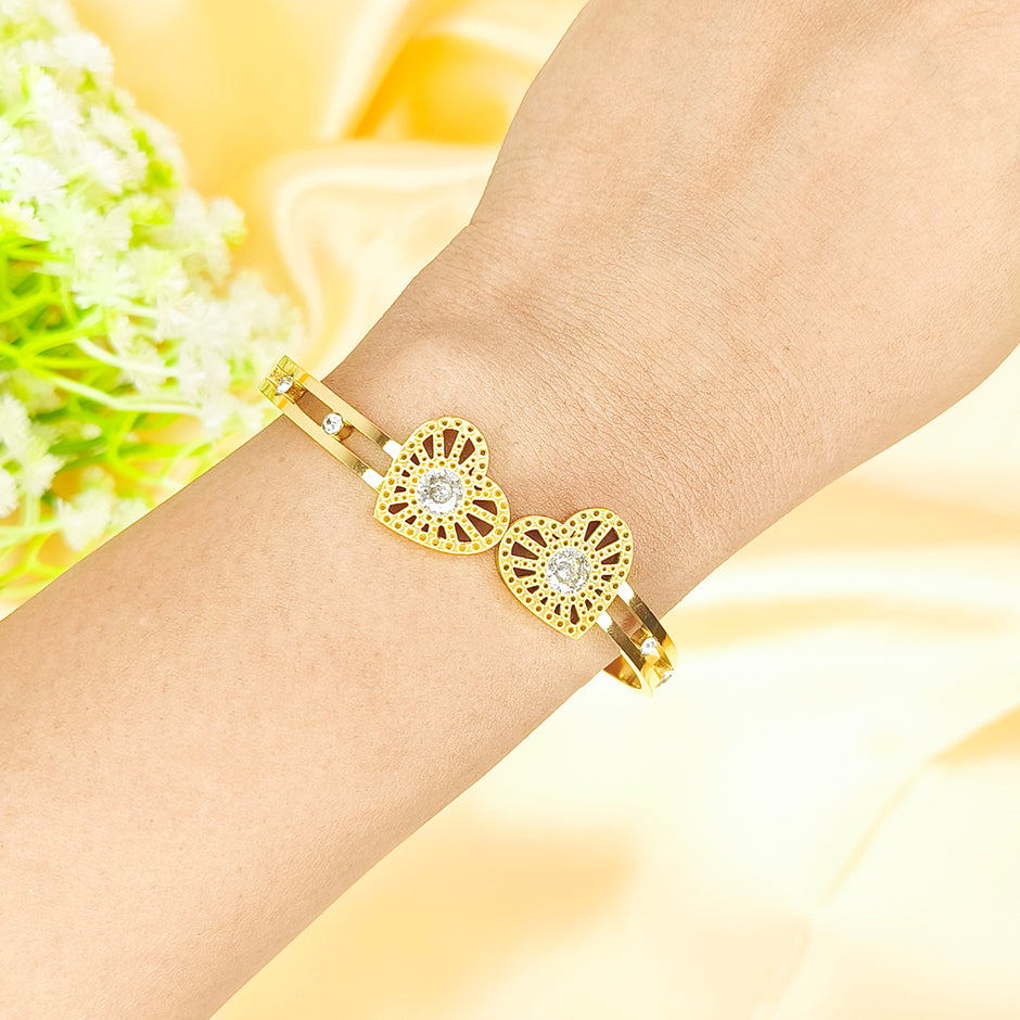 Heart Petal Luxe Bracelet