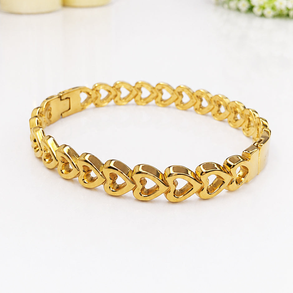 Golden Heart Link Bracelet