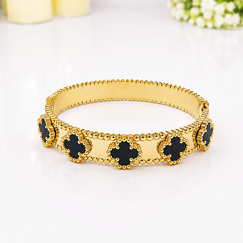 Black Clover Luxe Bracelet