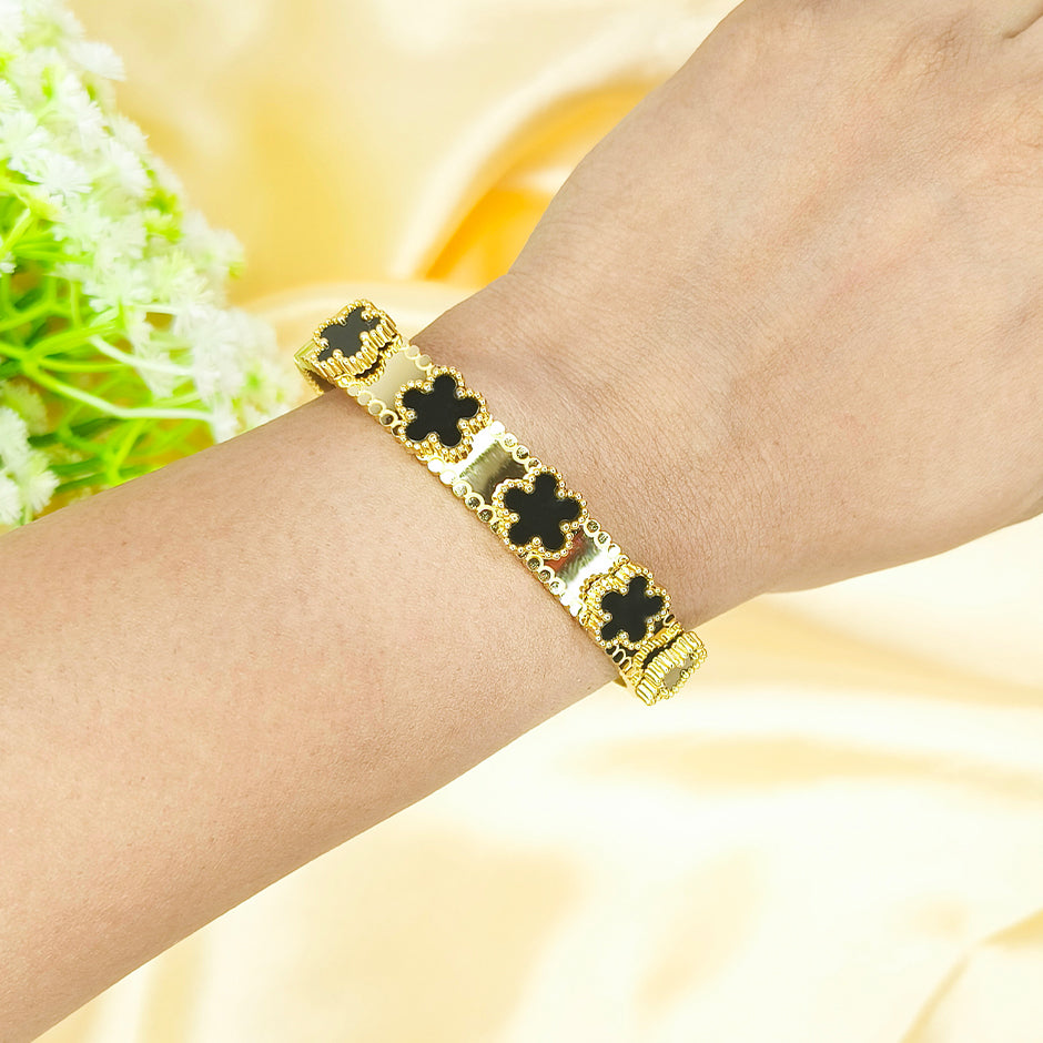 Black Clover Luxe Bracelet