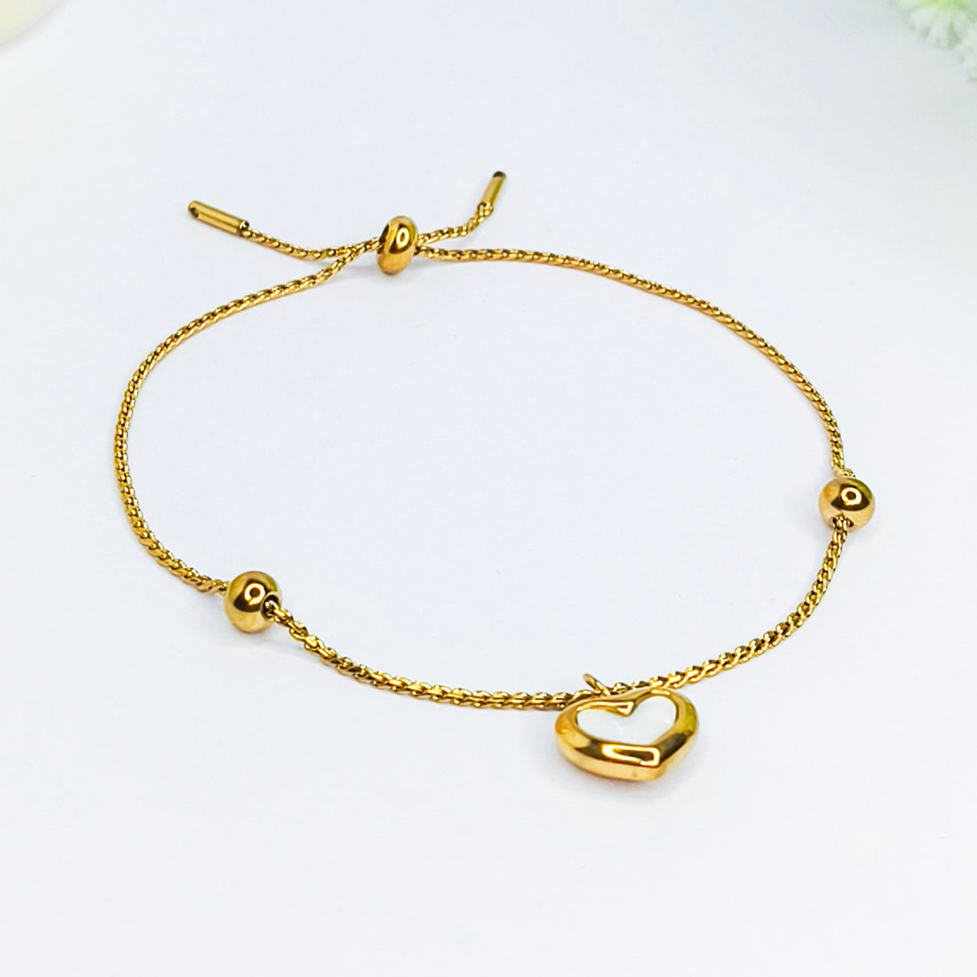 Golden Heart Charm Chain Bracelet