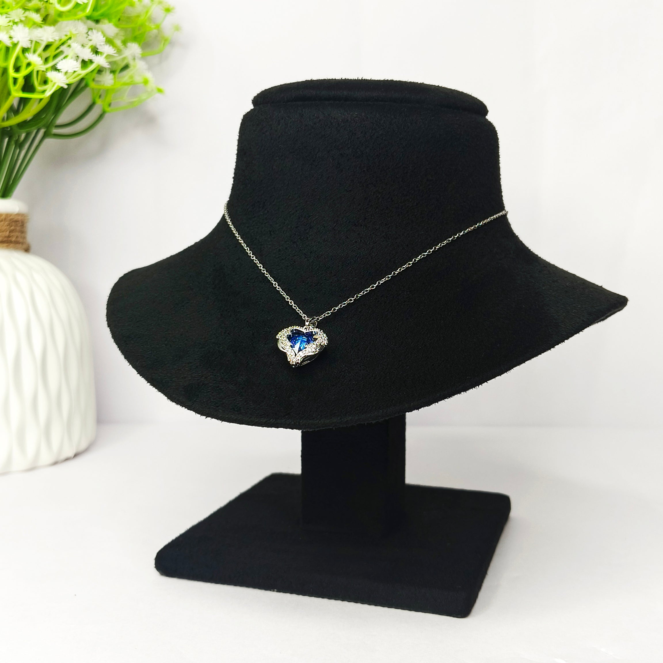 Silver Starlit Heart Necklace