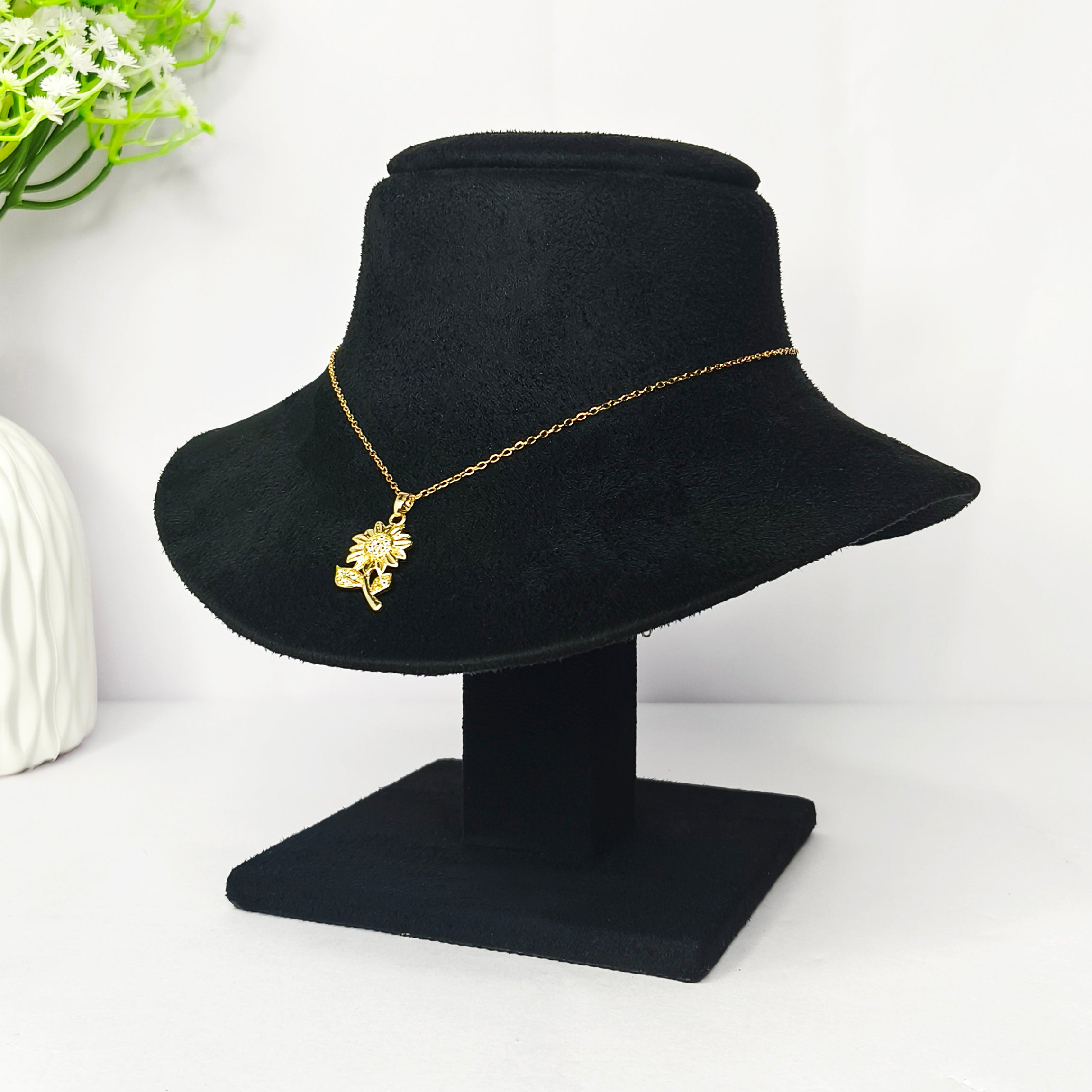Sparkling Sunflower Pendant Necklace