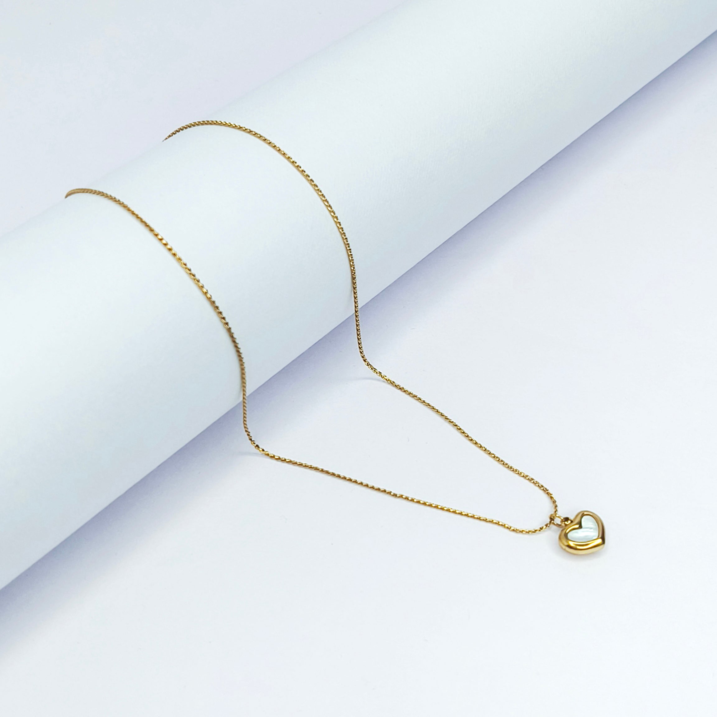 Pearl Muse Heart Necklace