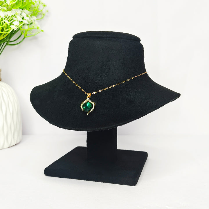 Royal Emerald Teardrop Necklace
