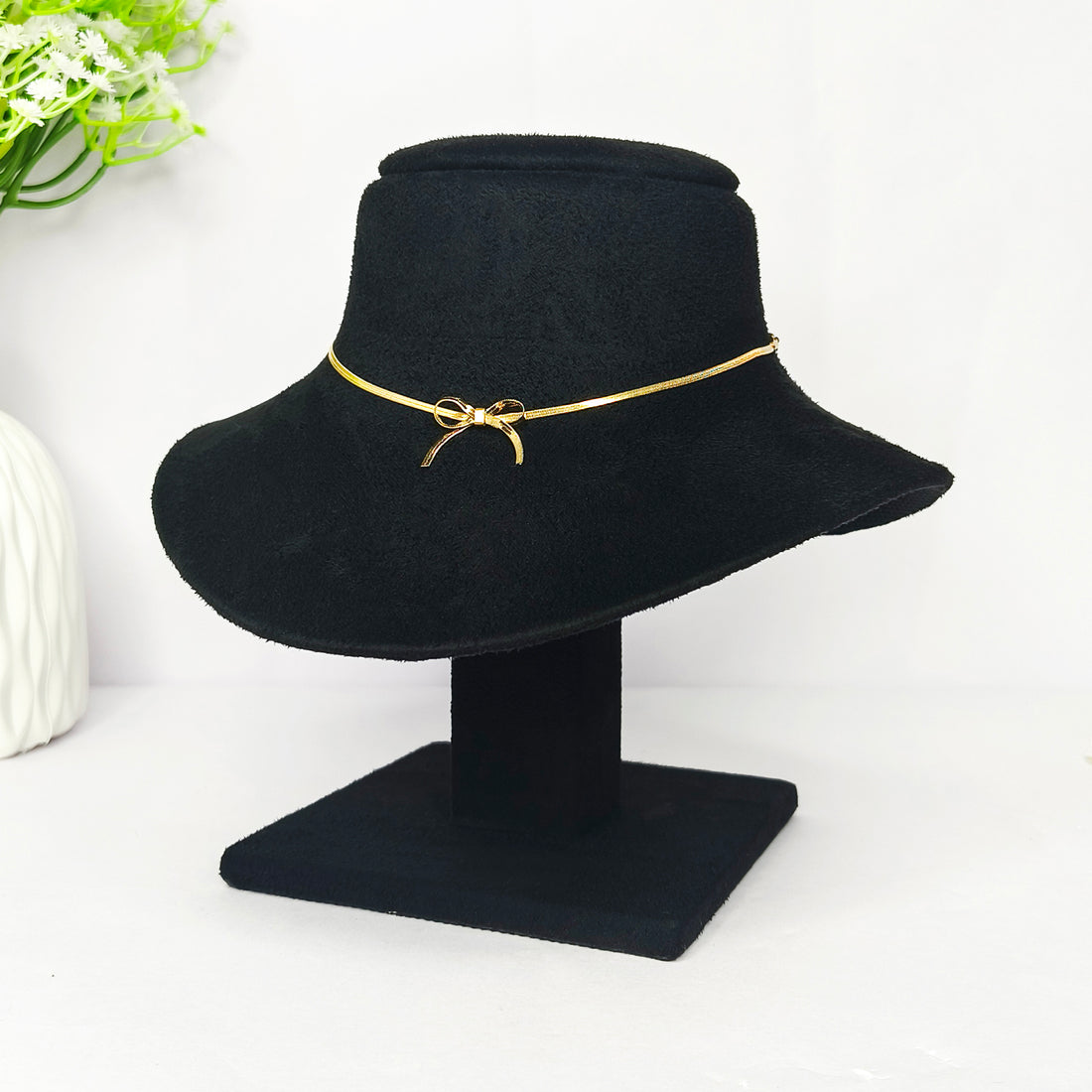 Golden Bowline Charm Necklace