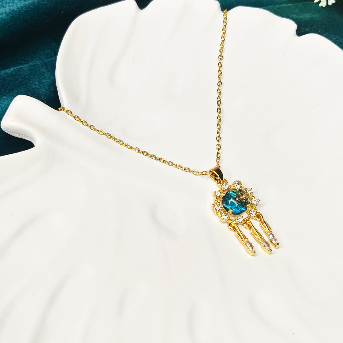 Blue Aura Dreamcatcher Necklace