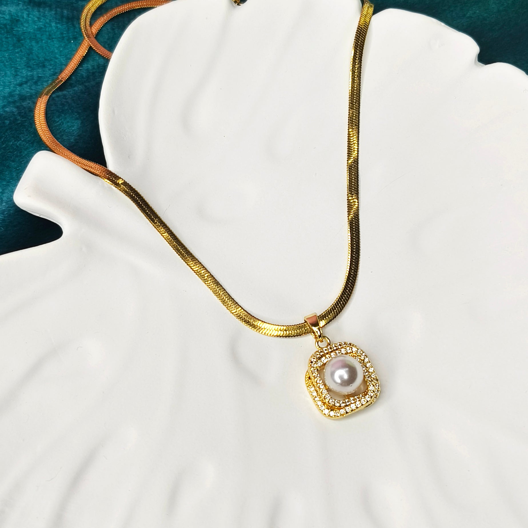 Pearl Embrace Pendant Necklace