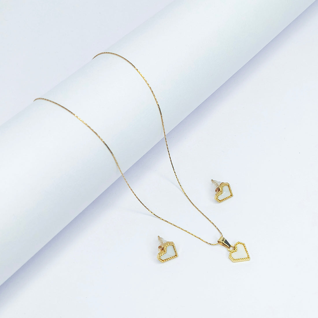 White Open Heart Necklace Set