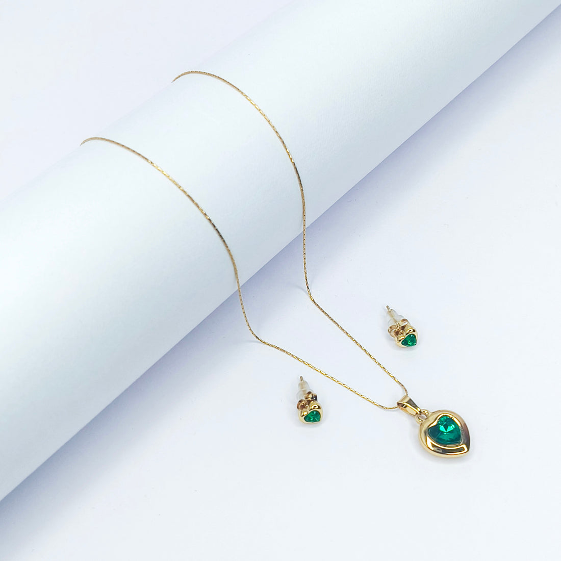 Emerald Grace Heart Necklace Set