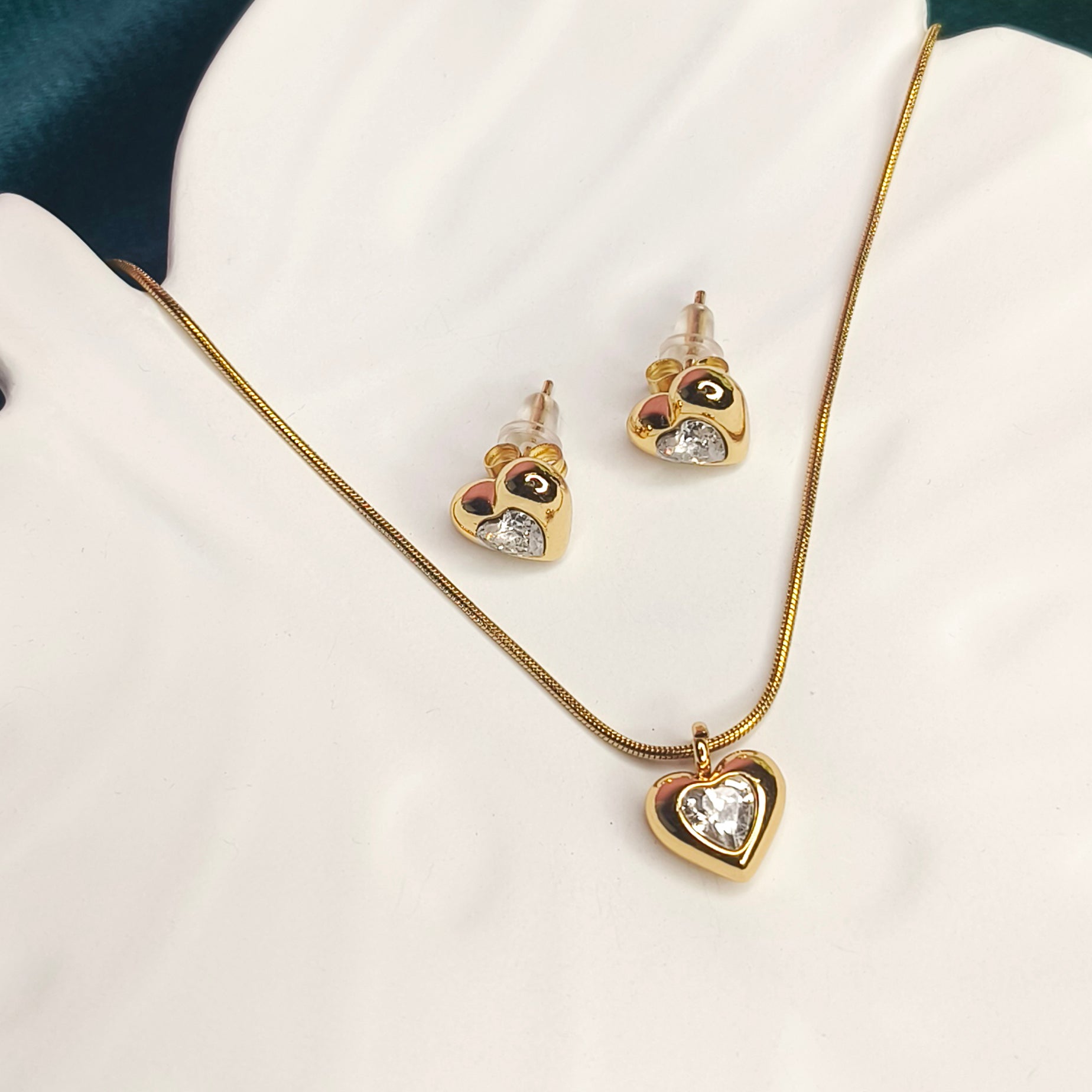 Crystal Royale Heart Necklace Set