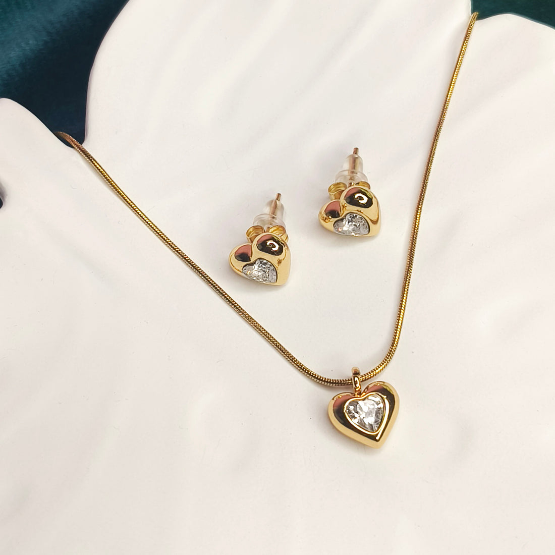 Crystal Royale Heart Necklace Set