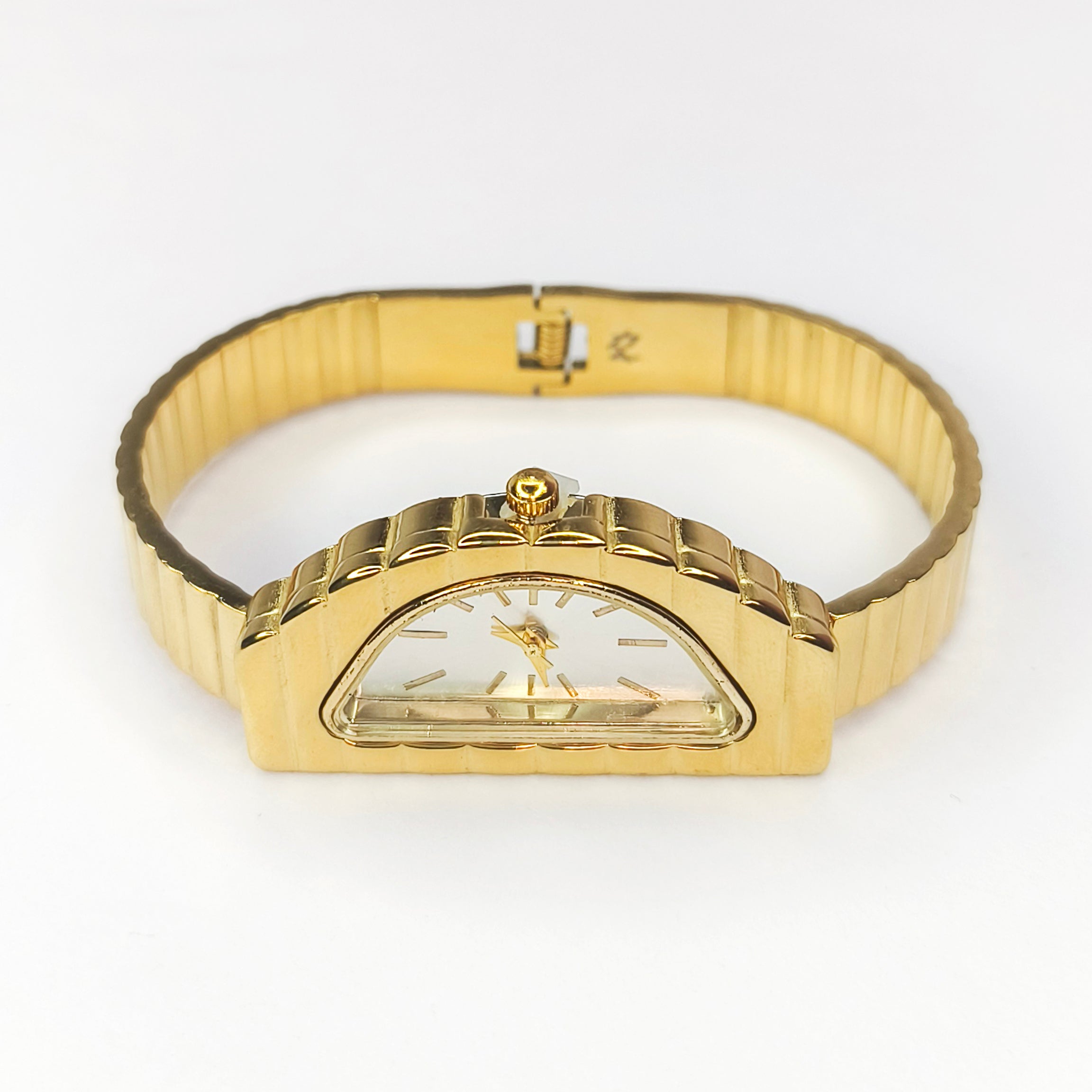 Gold Ribbed Oval Dial Bracelet Watch