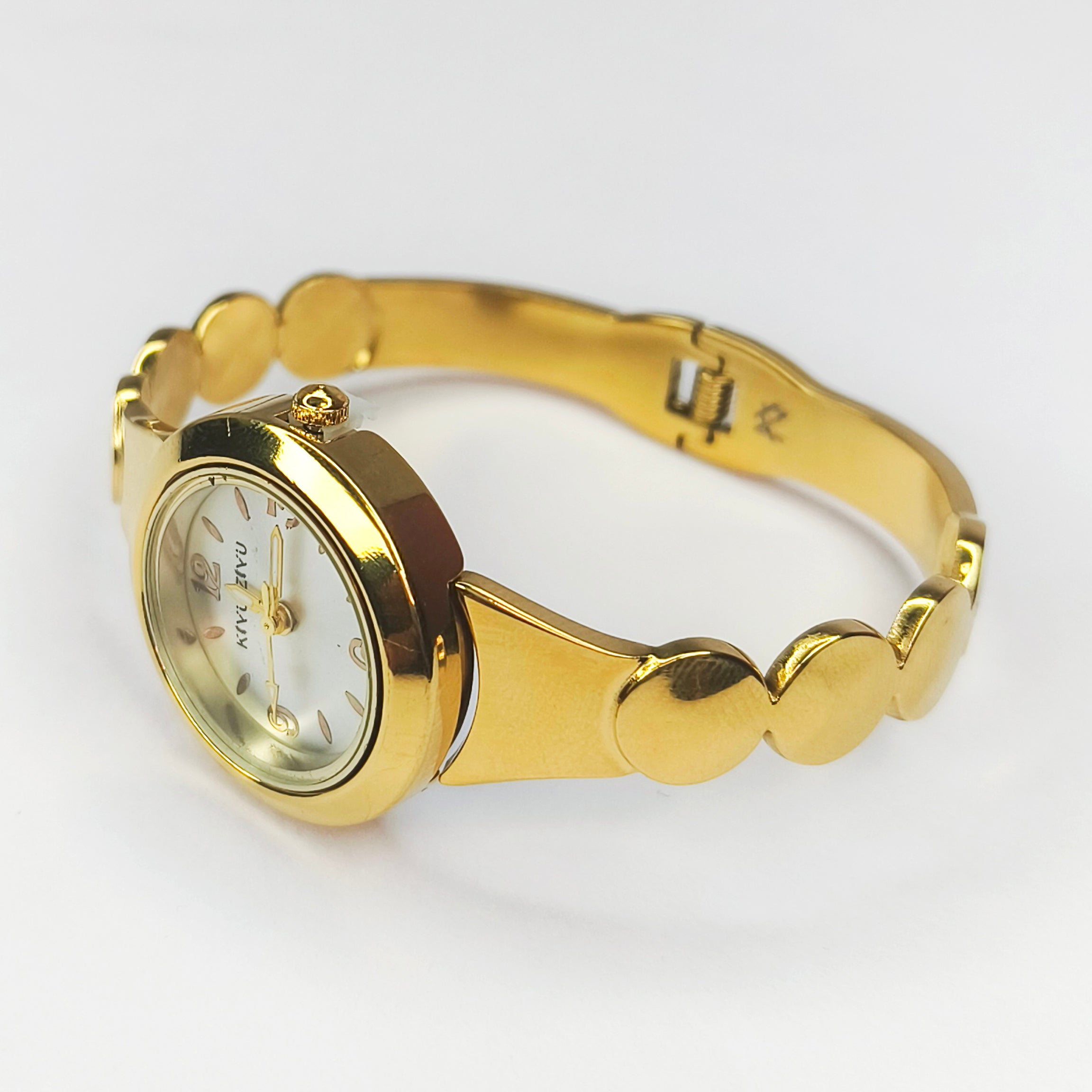 Gold Round Motif Bracelet Watch