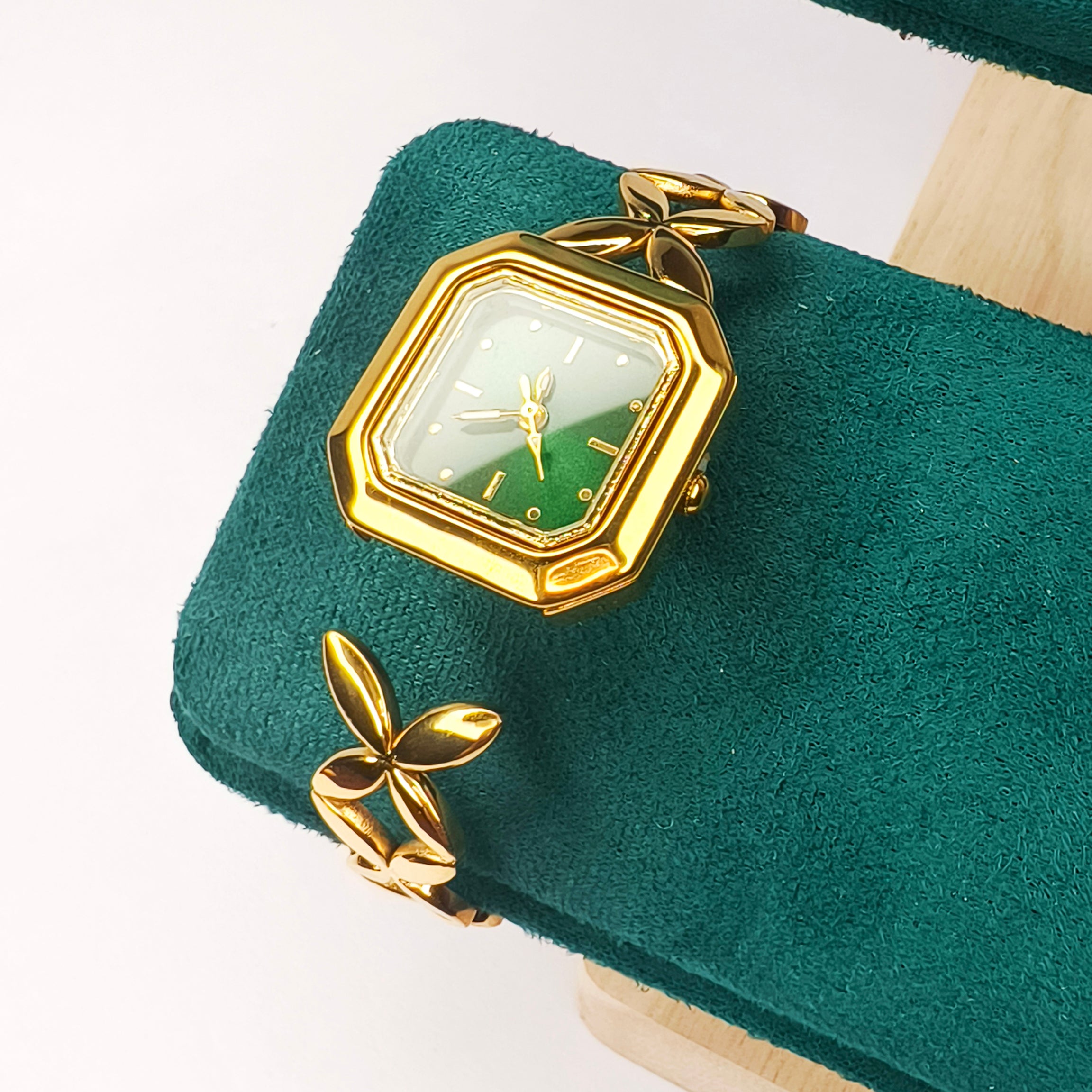 Emerald Petal Gold Bracelet Watch